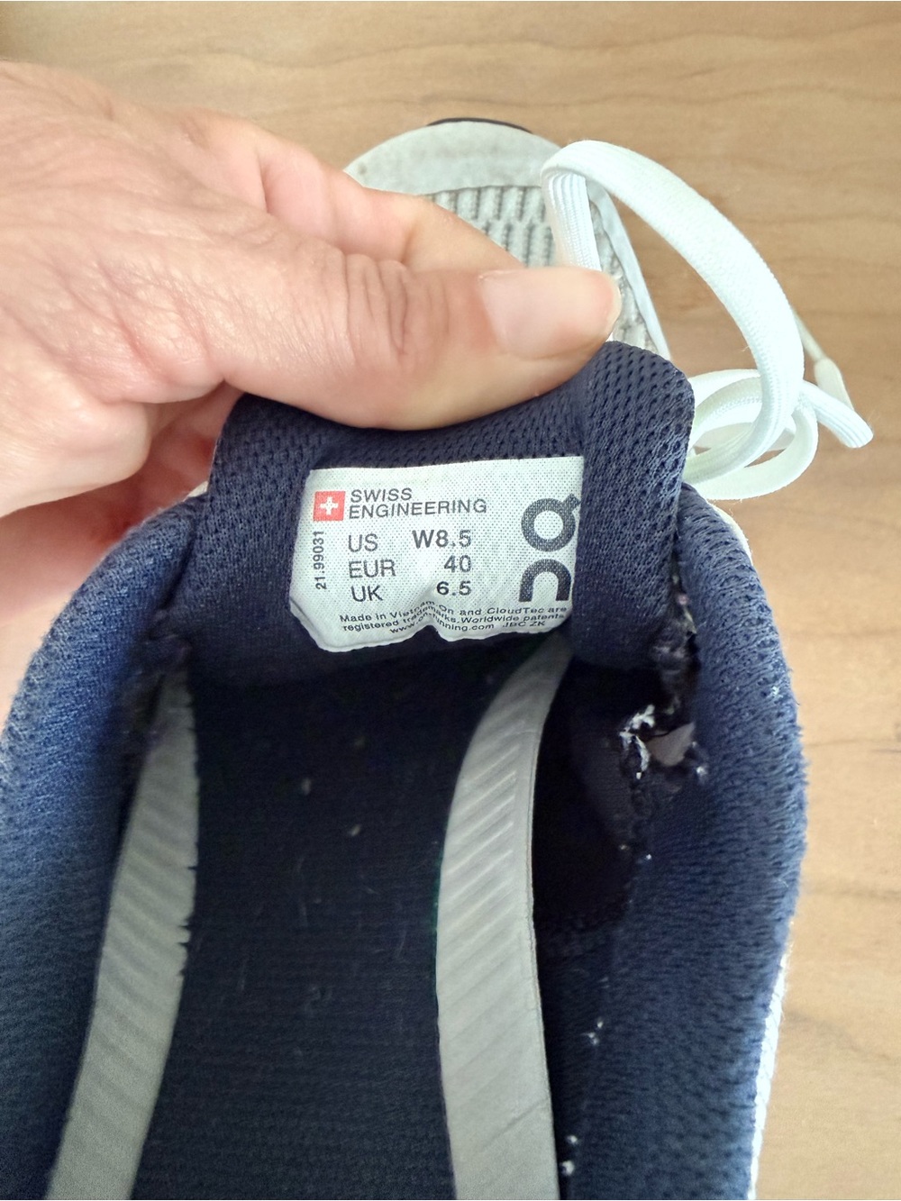 On Running Women's Light Gray and Lime Green Cloud Sneakers - Picture 5 of 7